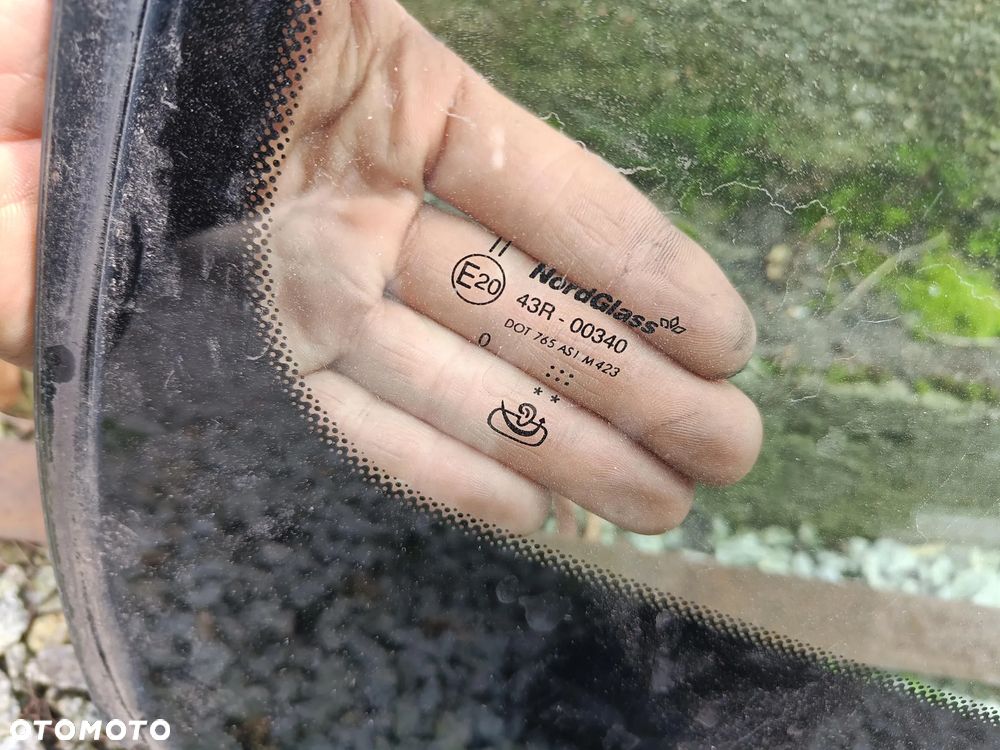 MERCEDES W207 COUPE SZYBA PRZEDNIA PRZÓD CZOŁOWA KAMERA SENSOR AKUSTYCZNA - 4