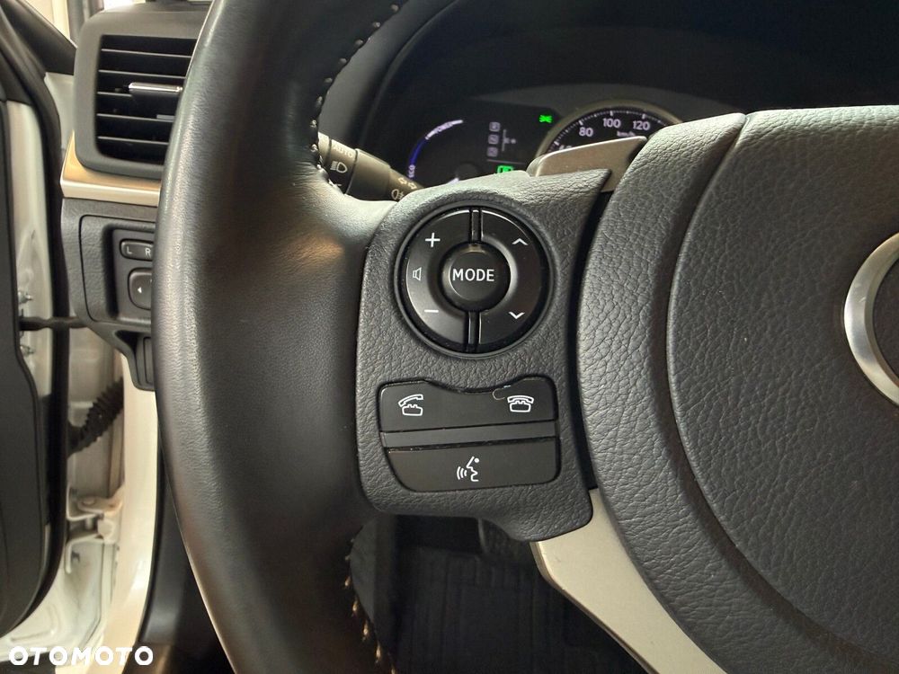 Lexus CT - 31