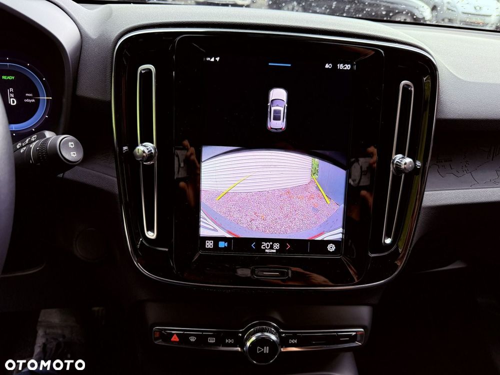 Volvo XC 40 - 40