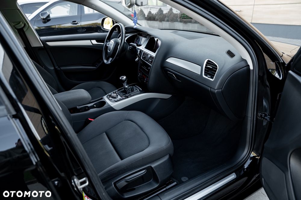Audi A4 Avant 2.0 TFSI Attraction - 21