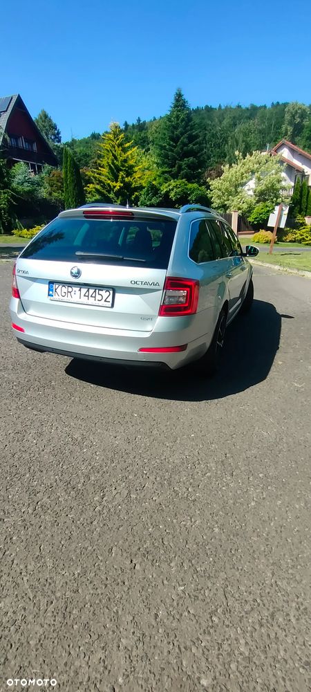 Skoda Octavia 1.6 TDI 4x4 Ambition - 3