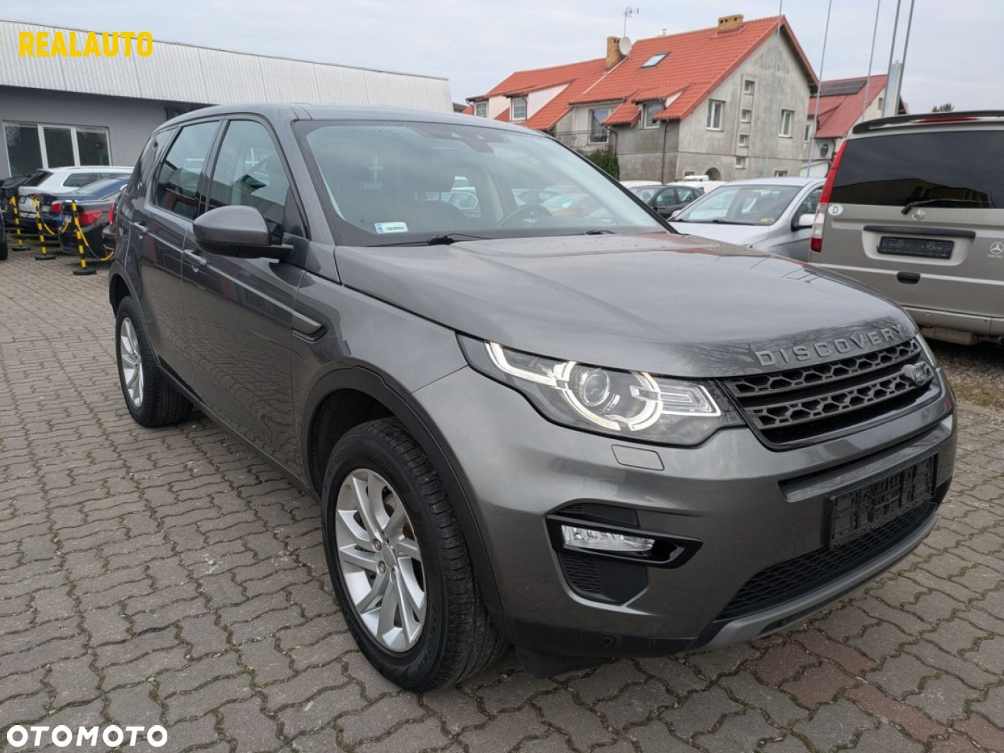 Land Rover Discovery Sport - 3