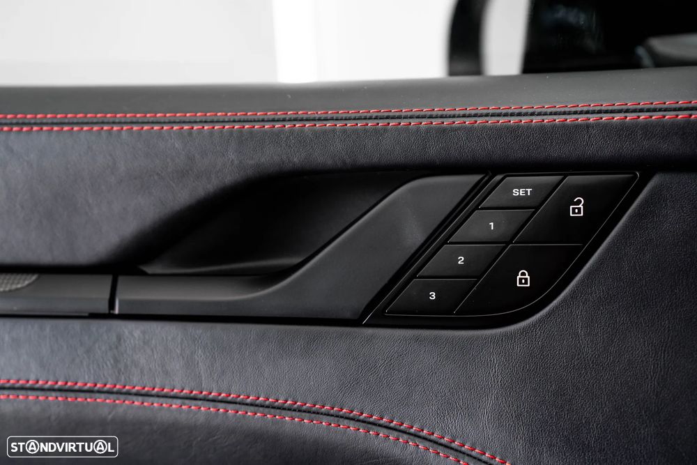 Porsche 911 (992) Carrera GTS PDK - 34