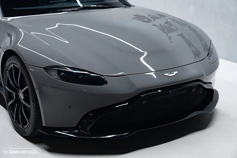 Aston Martin Vantage Coupe 4.0 Twin-Turbo V8 - 6