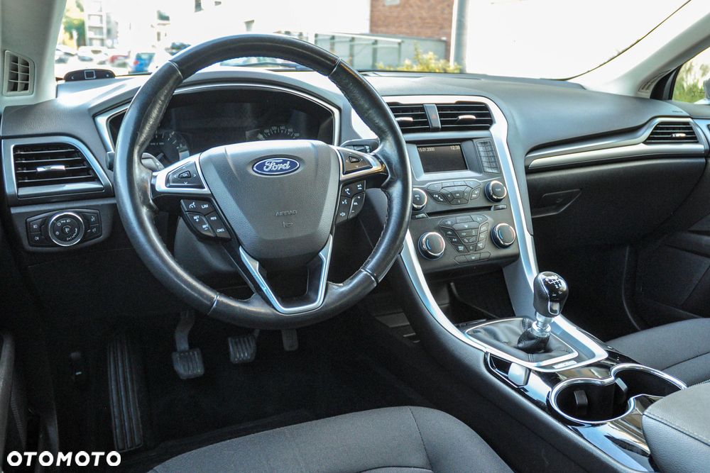 Ford Mondeo - 9