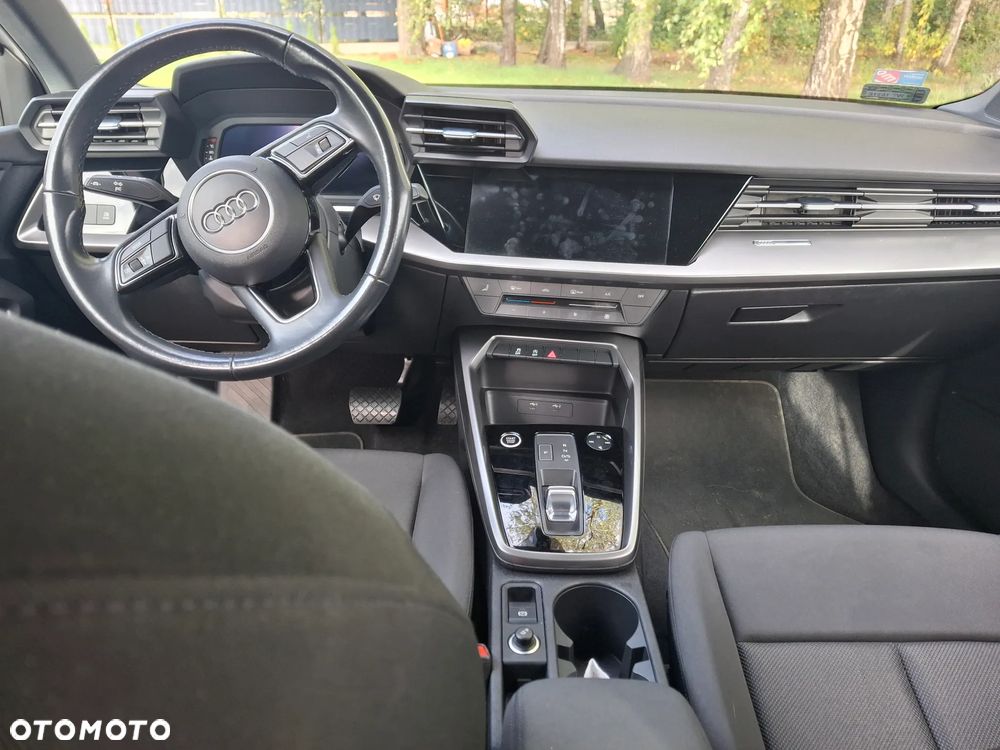 Audi A3 Sportback - 2