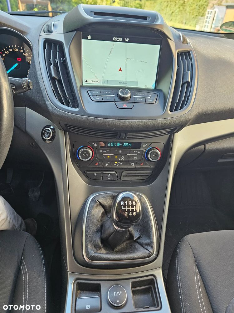 Ford Kuga 1.5 EcoBoost FWD Titanium ASS GPF - 14