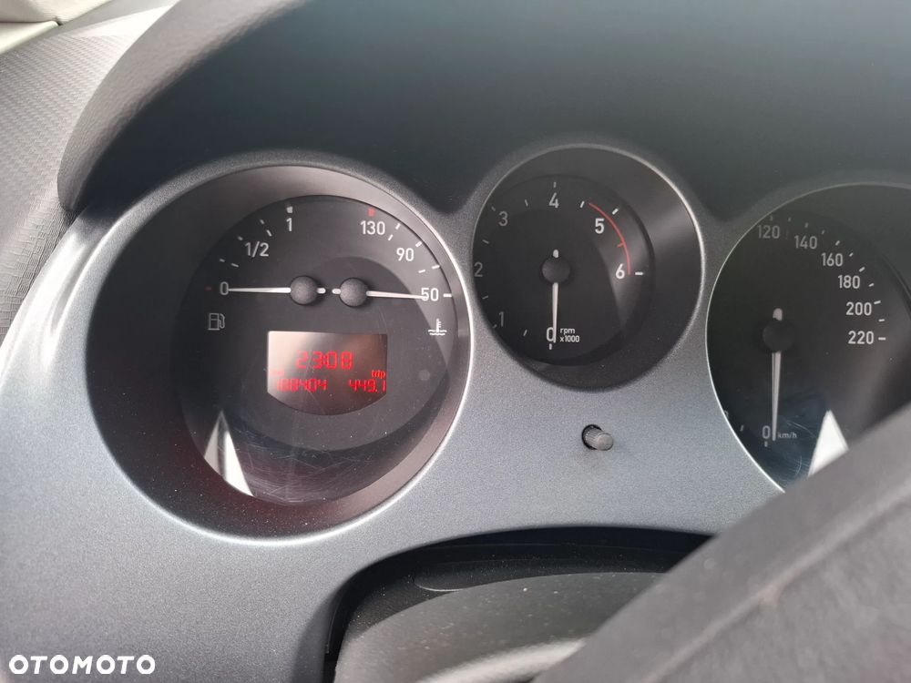 Seat Altea 1.9 TDI Stylance - 12