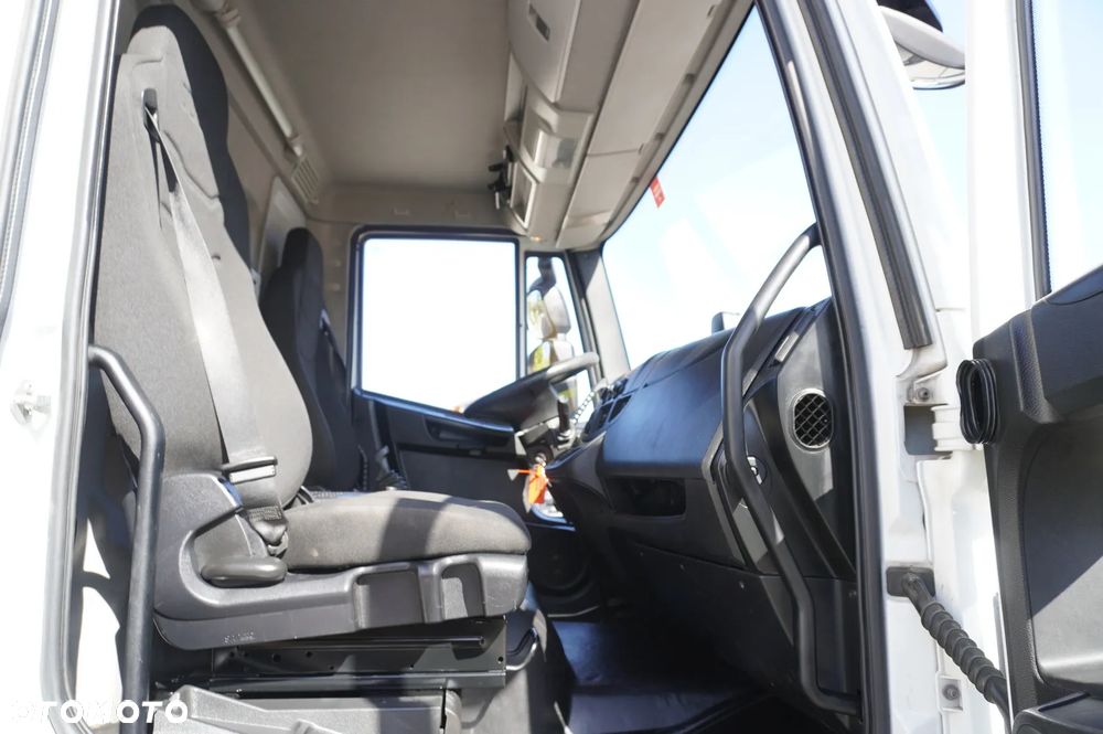 Iveco Eurocargo 190-280L 19t E6 Chłodnia Lamberet 22 palety / Bitemperatura_182185 - 28