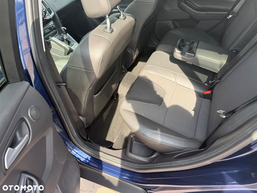 Ford Focus 1.6 EcoBoost Titanium - 14