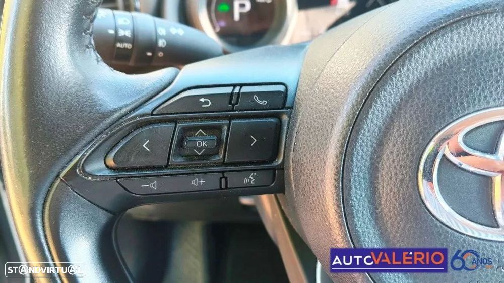 Toyota Yaris 1.5 HDF Comfort Plus - 20