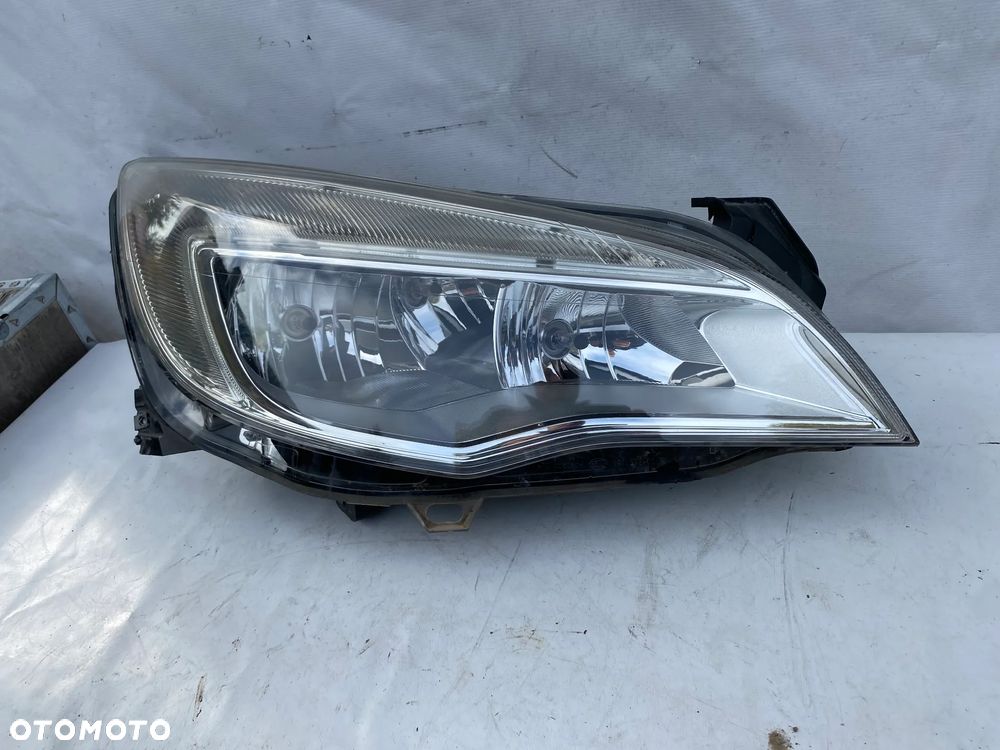 lampa astra j IV prawa eu cała - 1