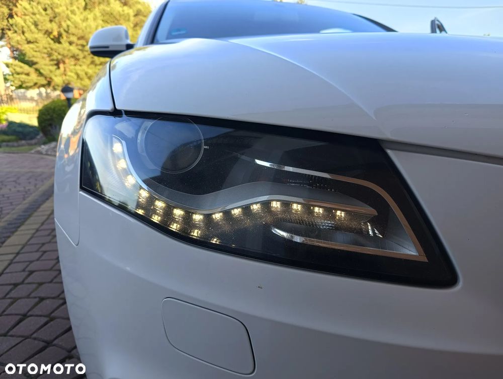 Audi A4 Limousine 2.0 TDI DPF - 13