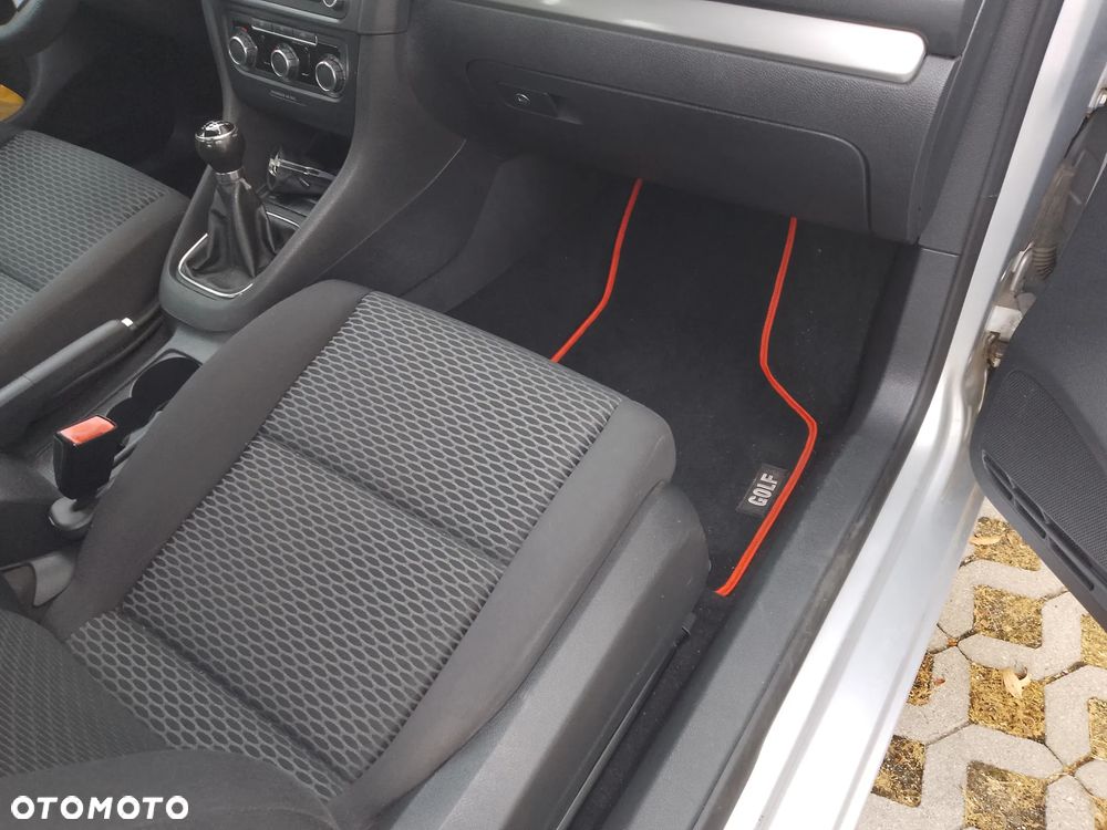 Volkswagen Golf - 9