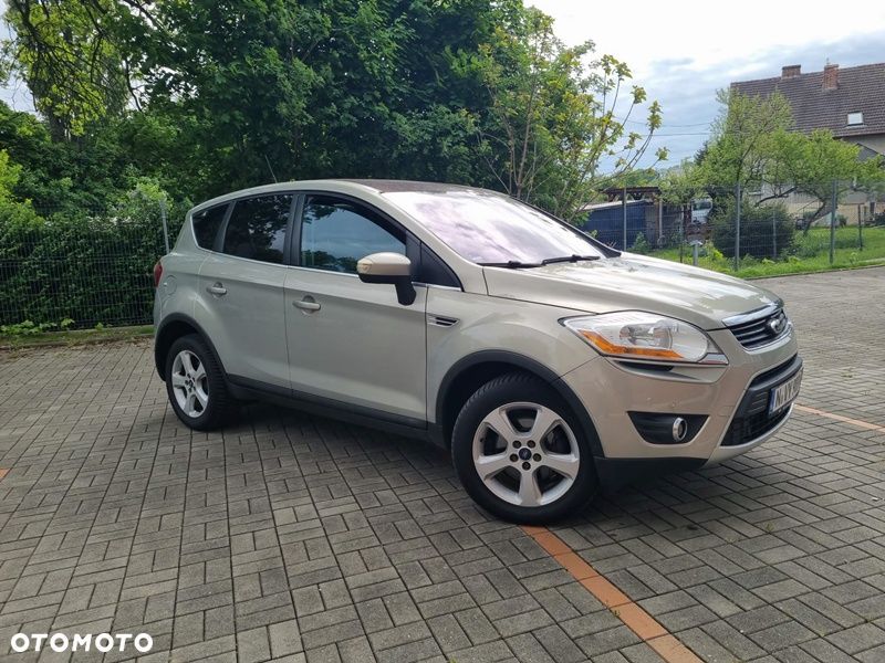 Ford Kuga 2.0 TDCi 4x4 Titanium - 10