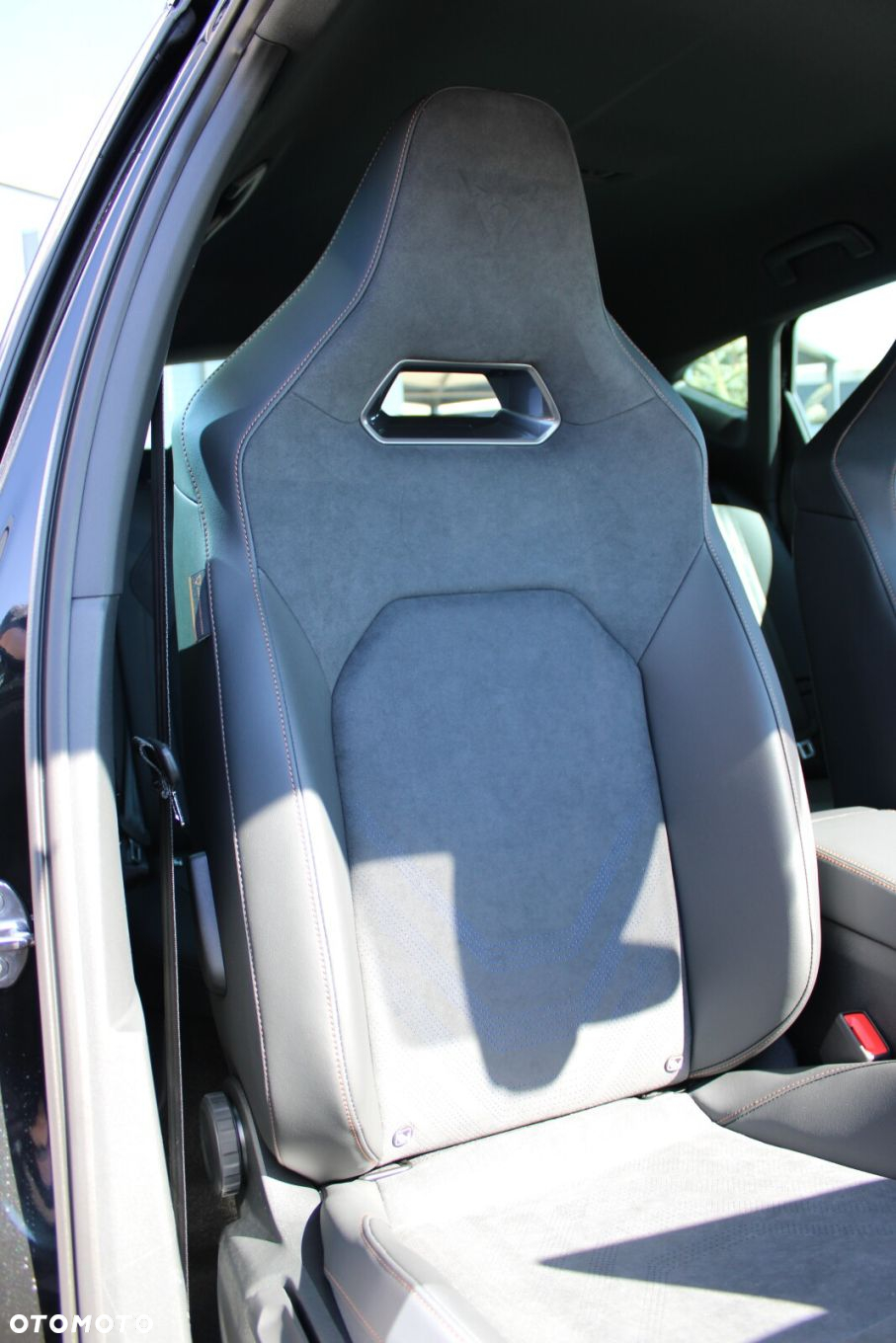 Cupra Formentor 1.5 eTSI mHEV DSG - 18