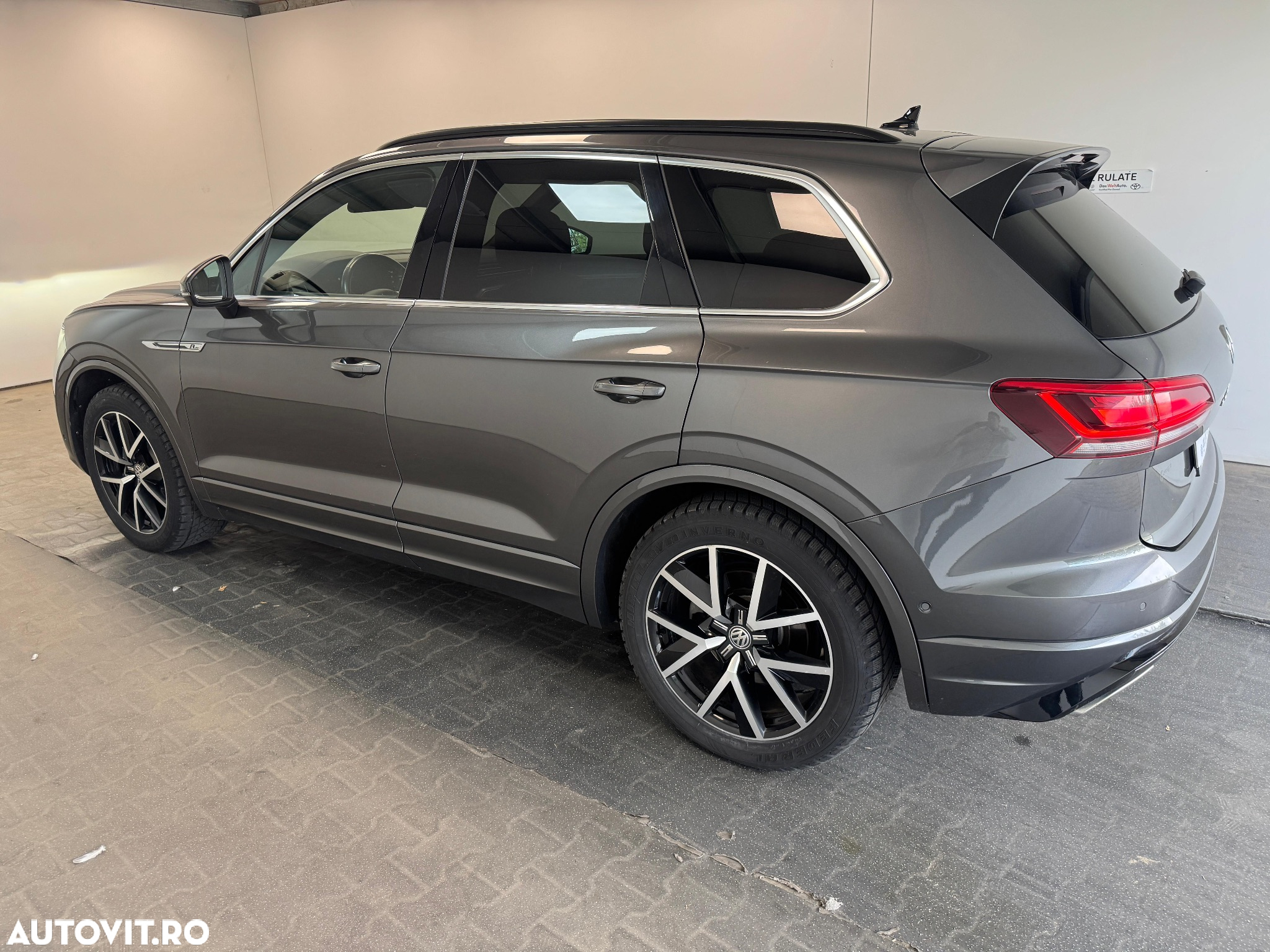 Volkswagen Touareg V6 TDI R-Style - 27