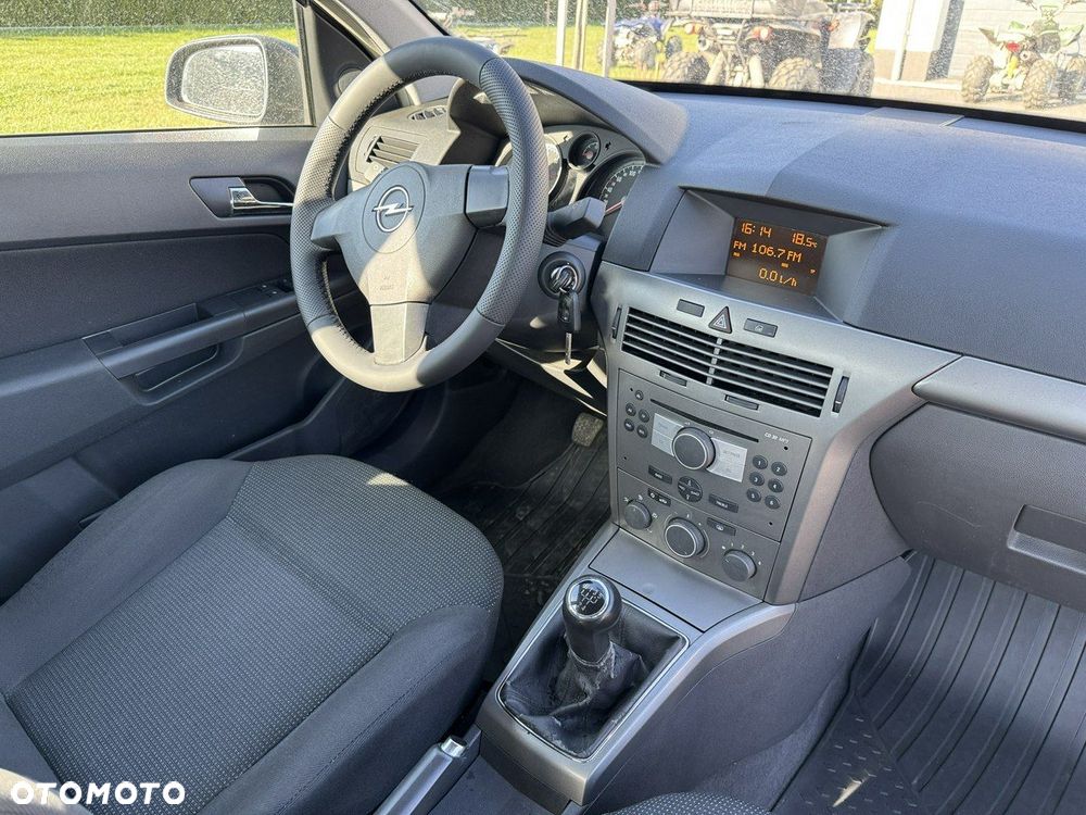 Opel Astra 1.6 Catch me - 27