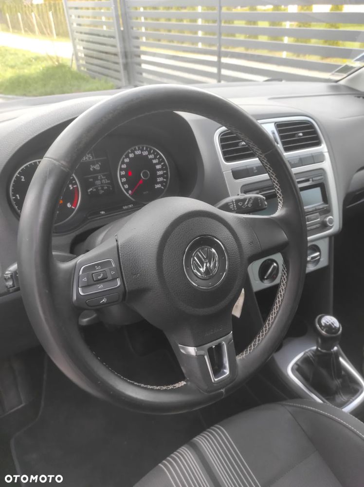 Volkswagen Polo 1.6 TDI MATCH - 5