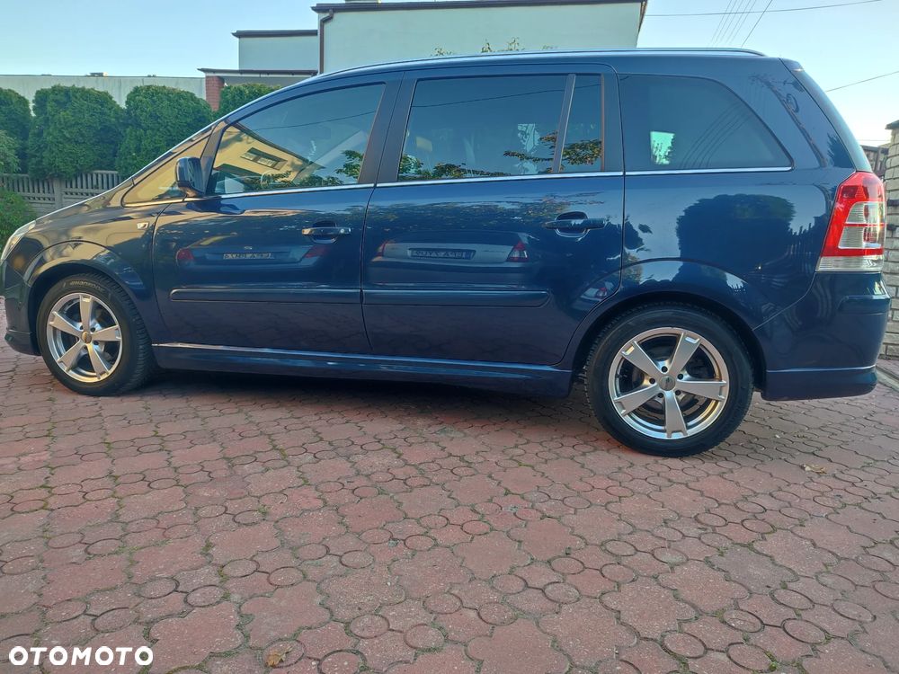 Opel Zafira - 23