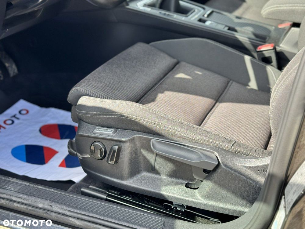 Volkswagen Passat 1.5 TSI EVO Comfortline - 14