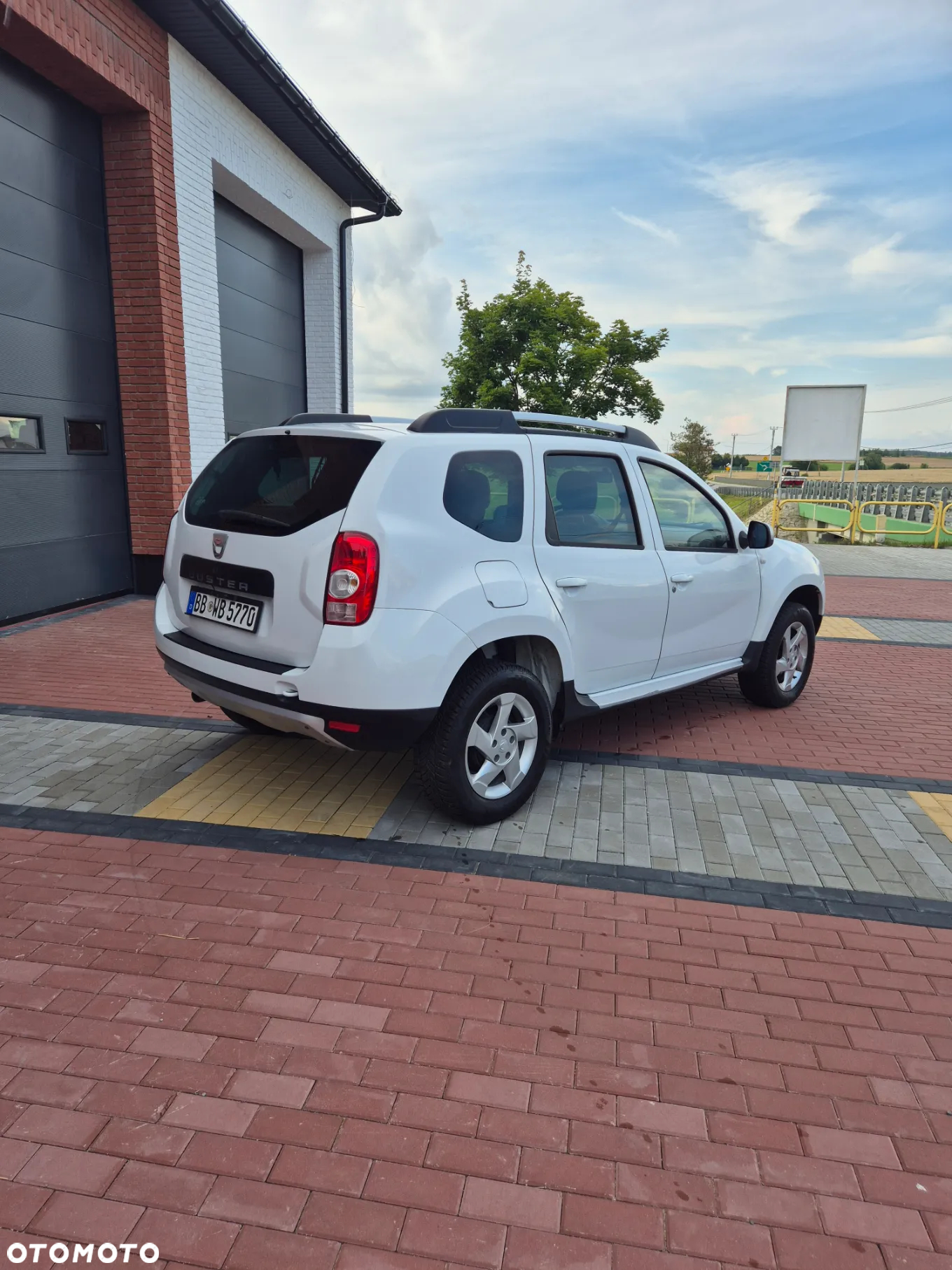 Dacia Duster 1.6 16V 4x2 Destination - 10