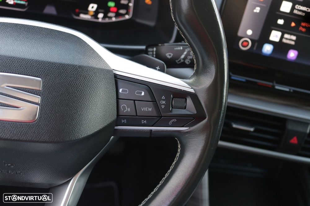 SEAT Leon 1.4 e-Hybrid Xcellence DSG - 36