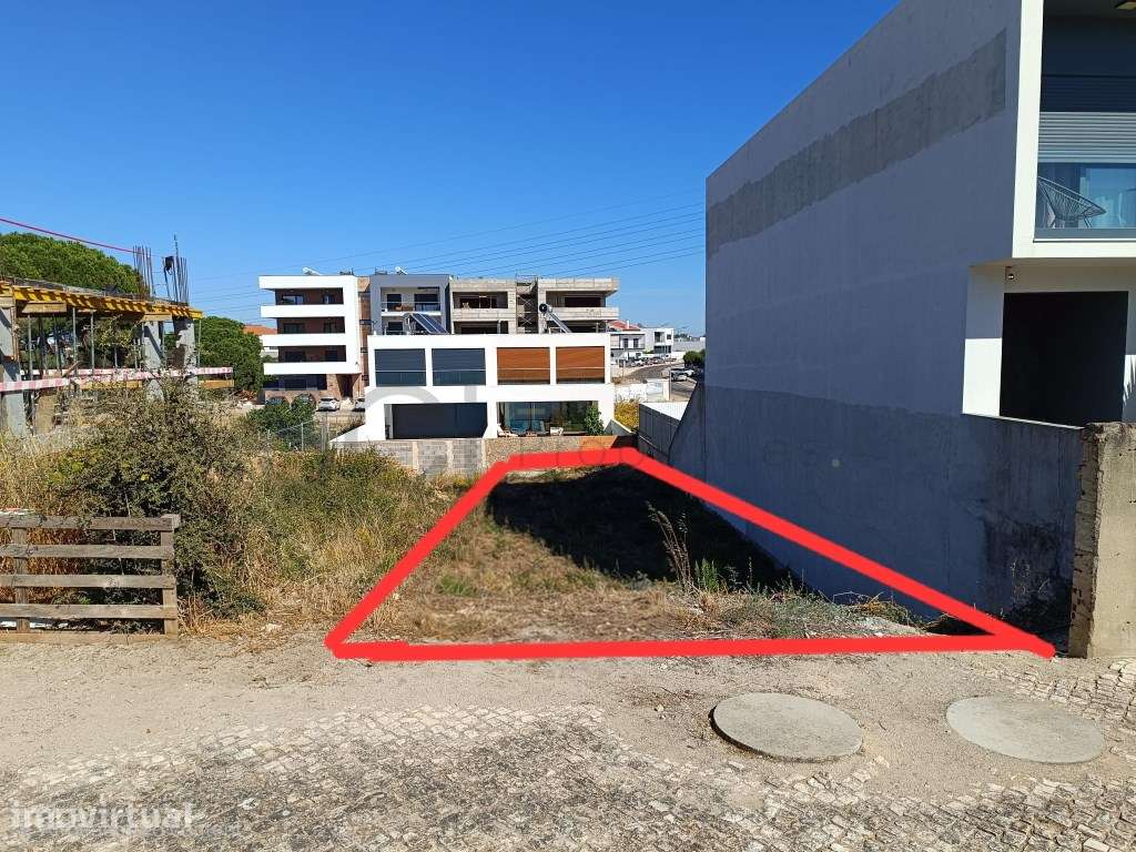 Terreno para construção, com projeto moradia, em Setúbal - Grande imagem: 2/17