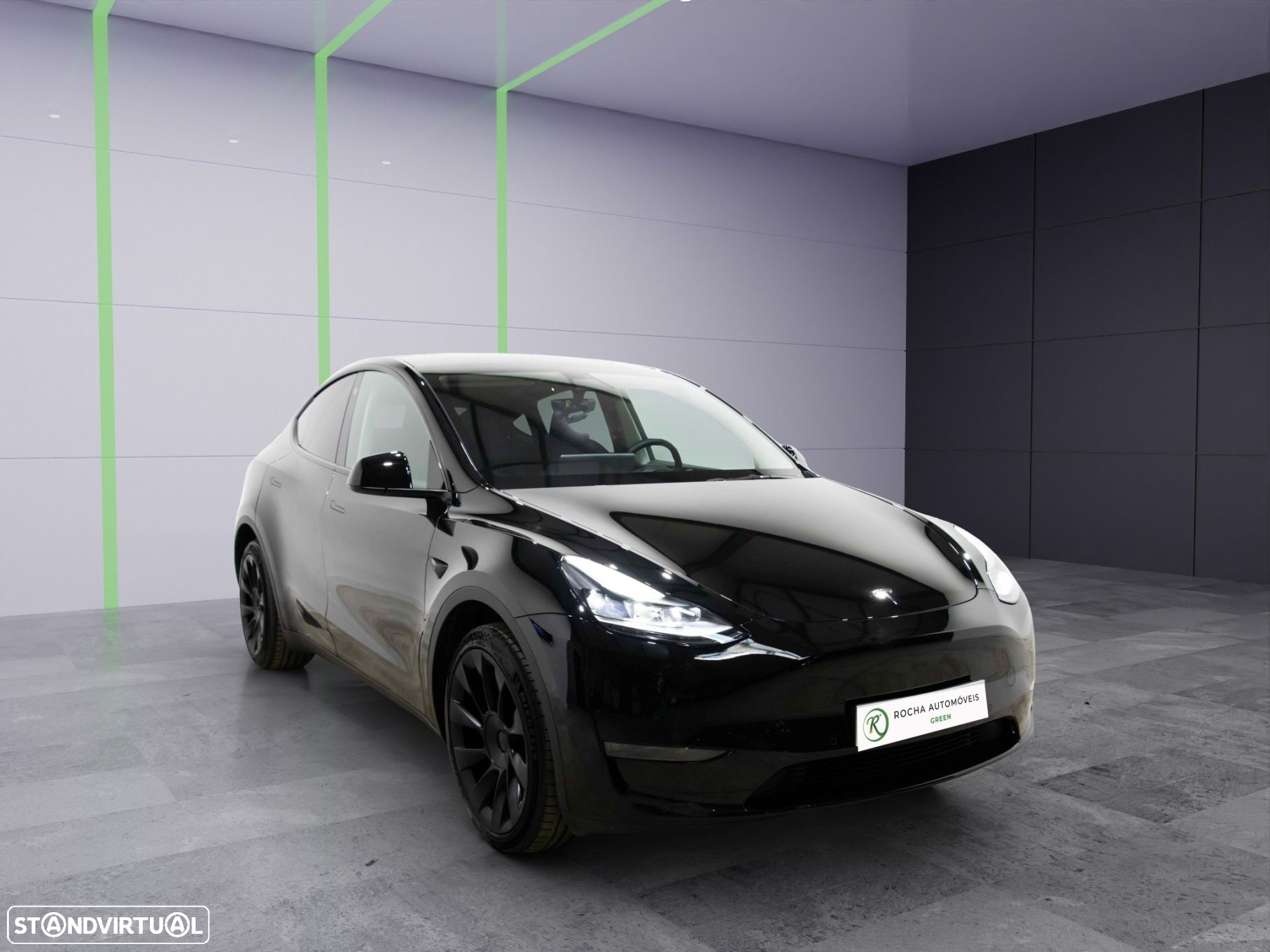 Tesla Model Y Long Range Dual Motor AWD - 3