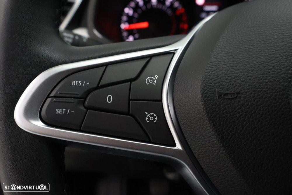 Renault Clio 1.0 TCe Limited - 18