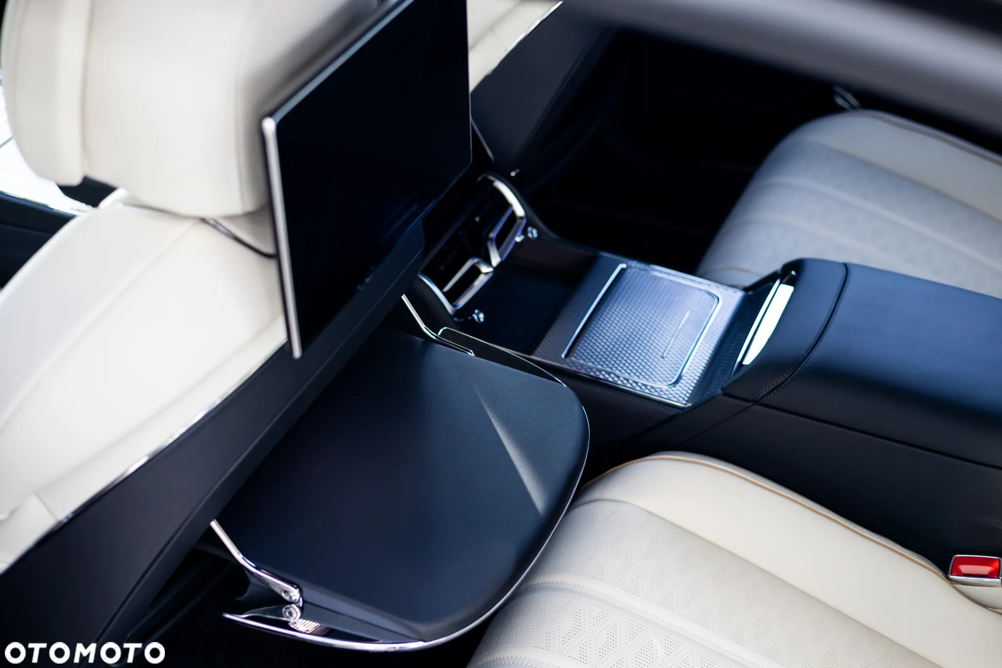 Bentley Flying Spur - 19