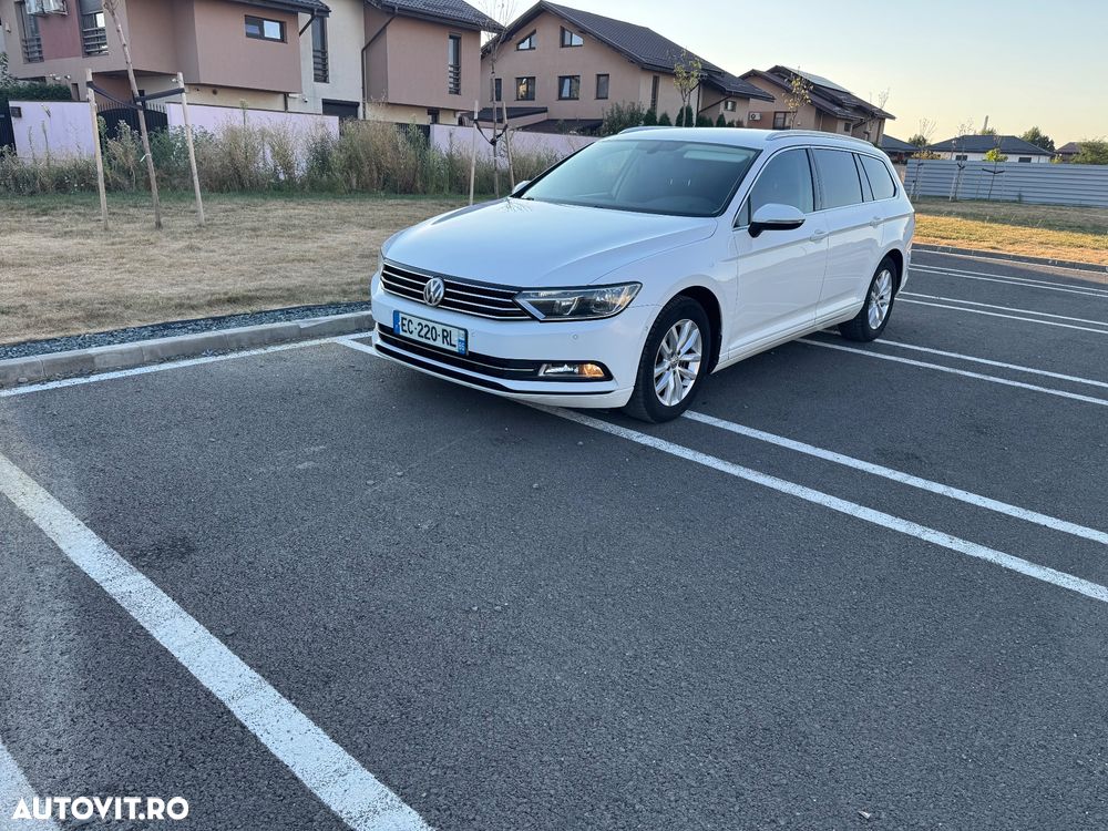 Volkswagen Passat 1.6 TDI SCR DSG - 13