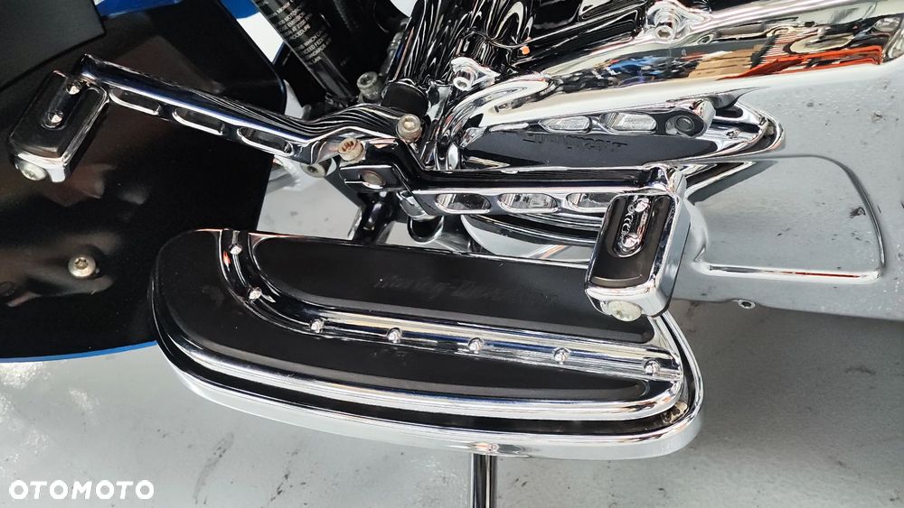 Harley-Davidson Touring Ultra Limited - 31