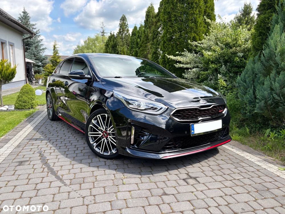 Kia ProCeed - 1