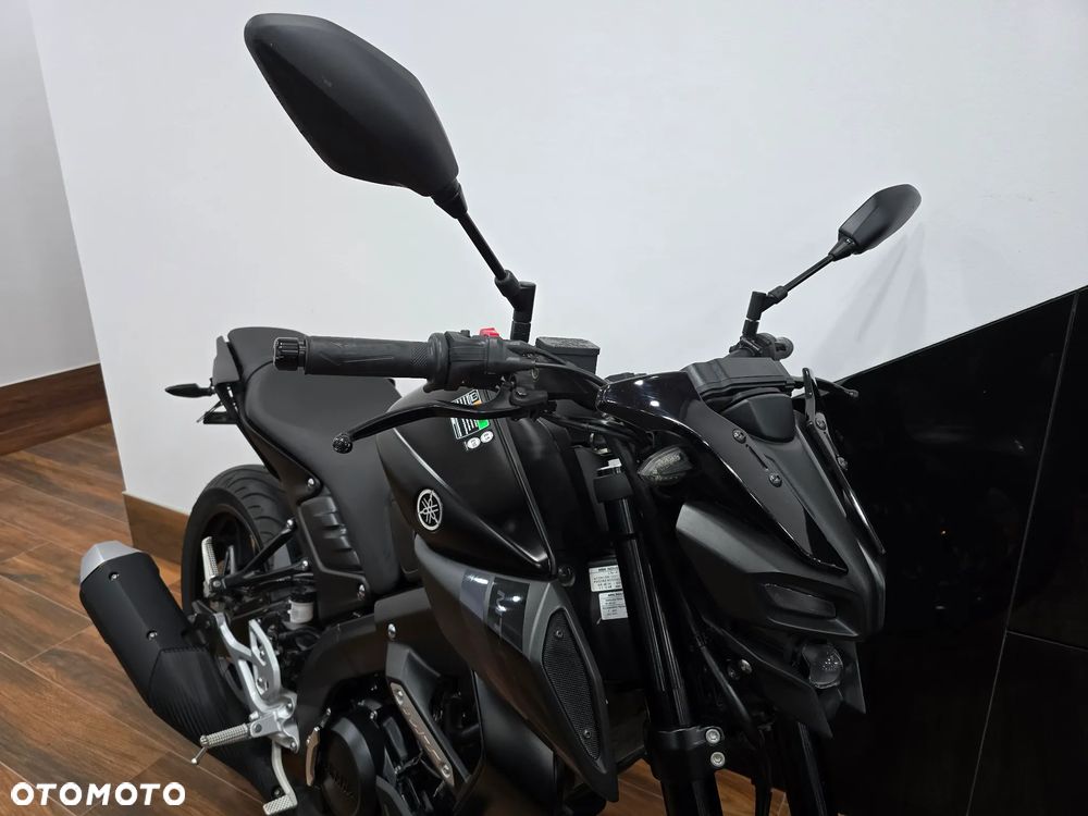 Yamaha MT - 21