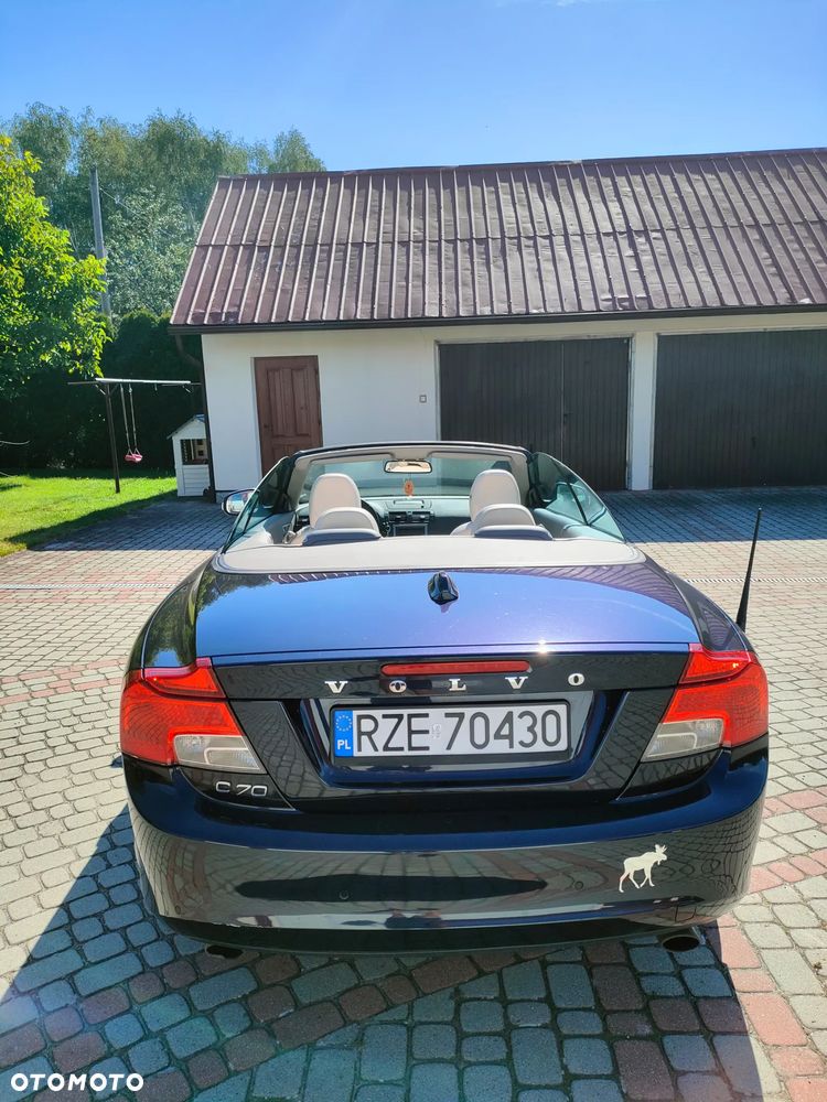 Volvo C70 - 12