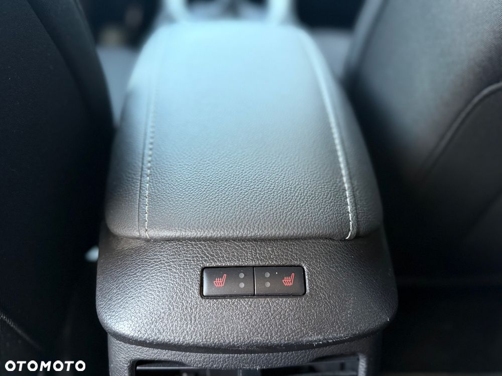 Ford Mondeo - 16