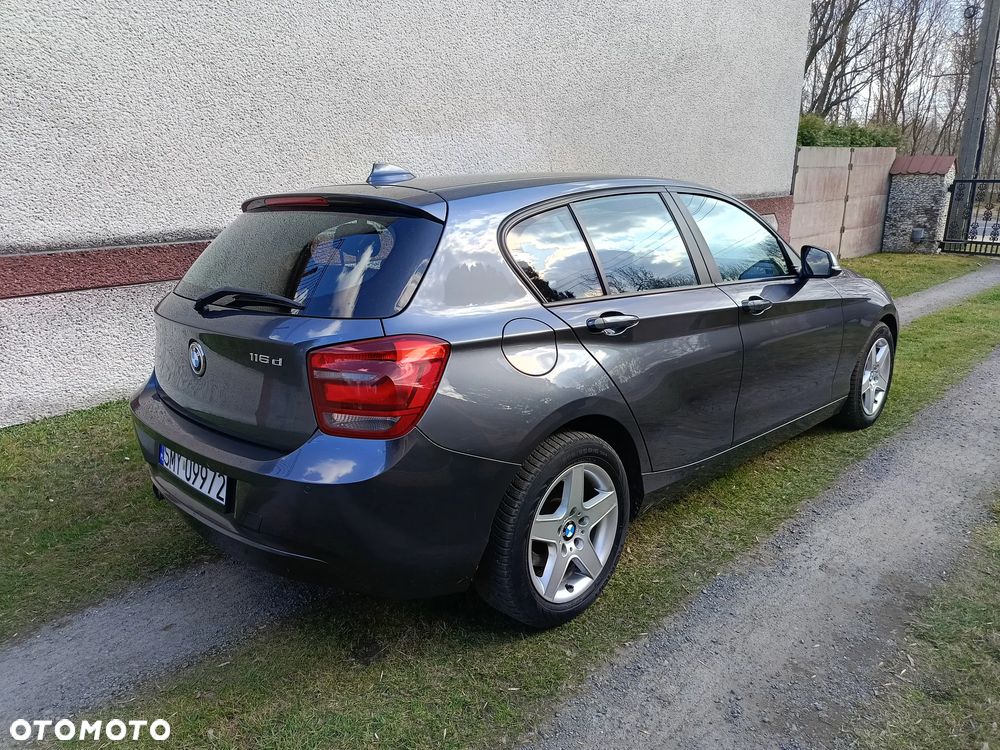 BMW Seria 1 116d DPF - 5
