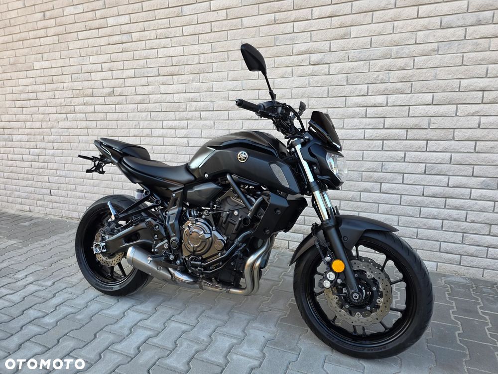 Yamaha MT - 7