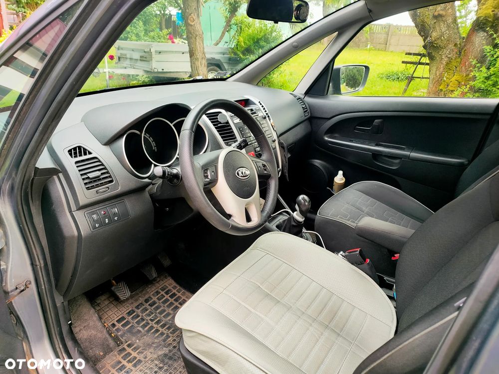 Kia Venga 1.6 CRDi M - 1