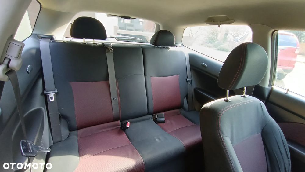 Honda Civic 1.4i Sport - 18