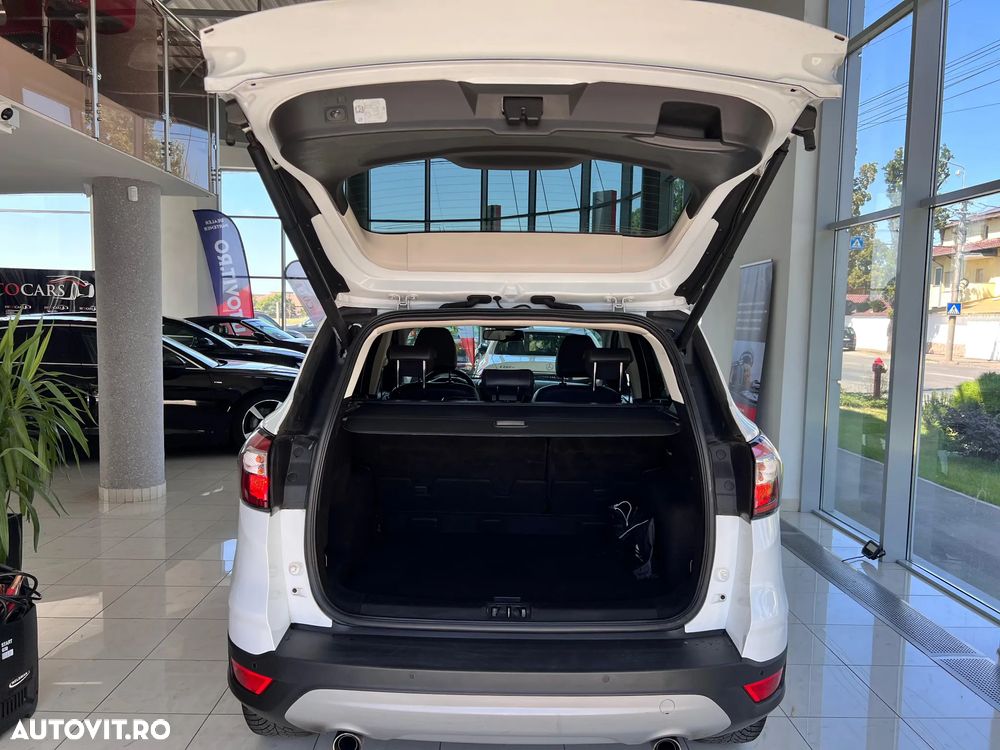 Ford Kuga - 7