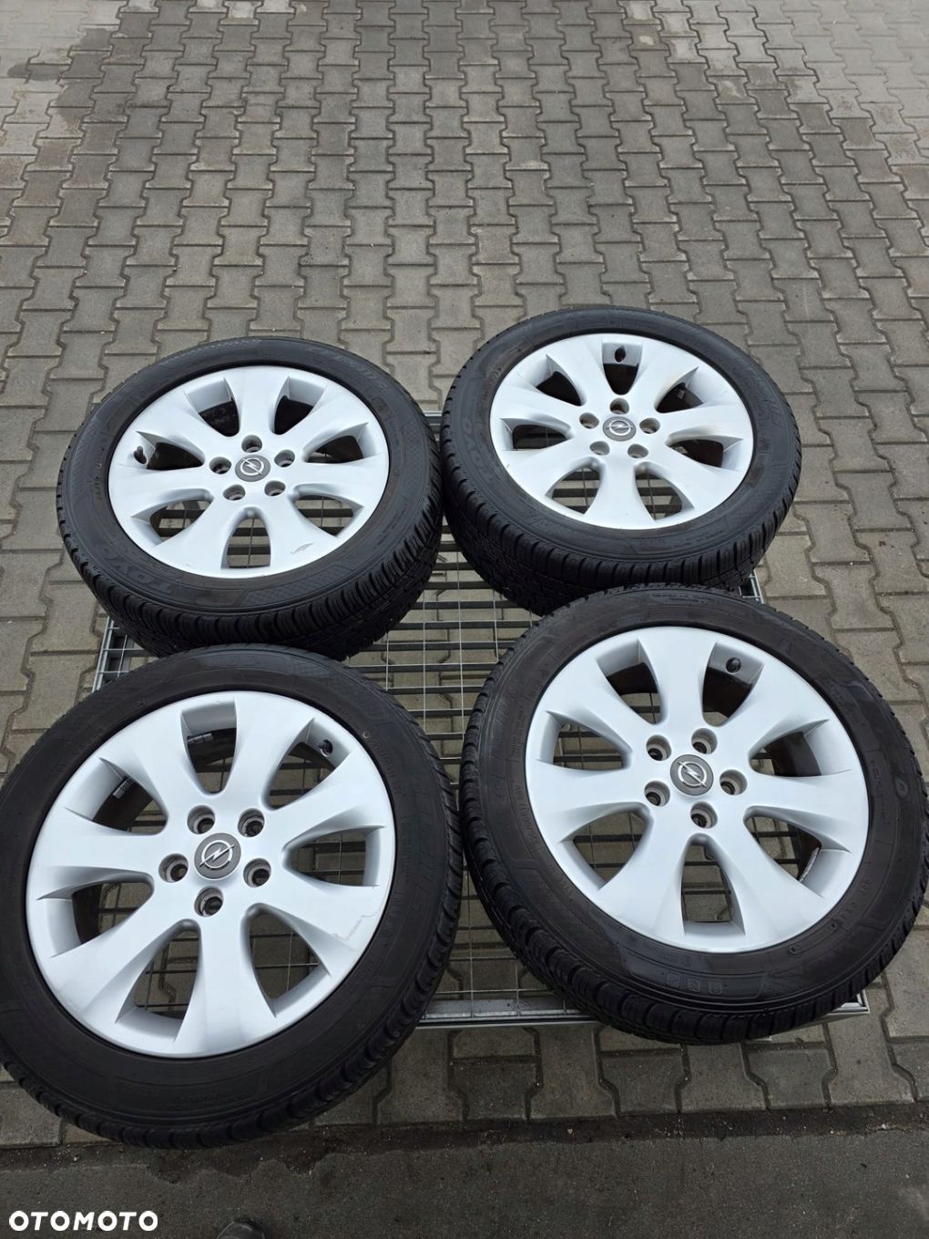 OPEL ASTRA J IV ZAFIRA C KOŁA FELGI ALUMINIOWE R17 5x115 OPONY ZIMA 225/50 - 1