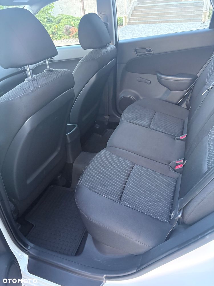 Hyundai i30 - 11