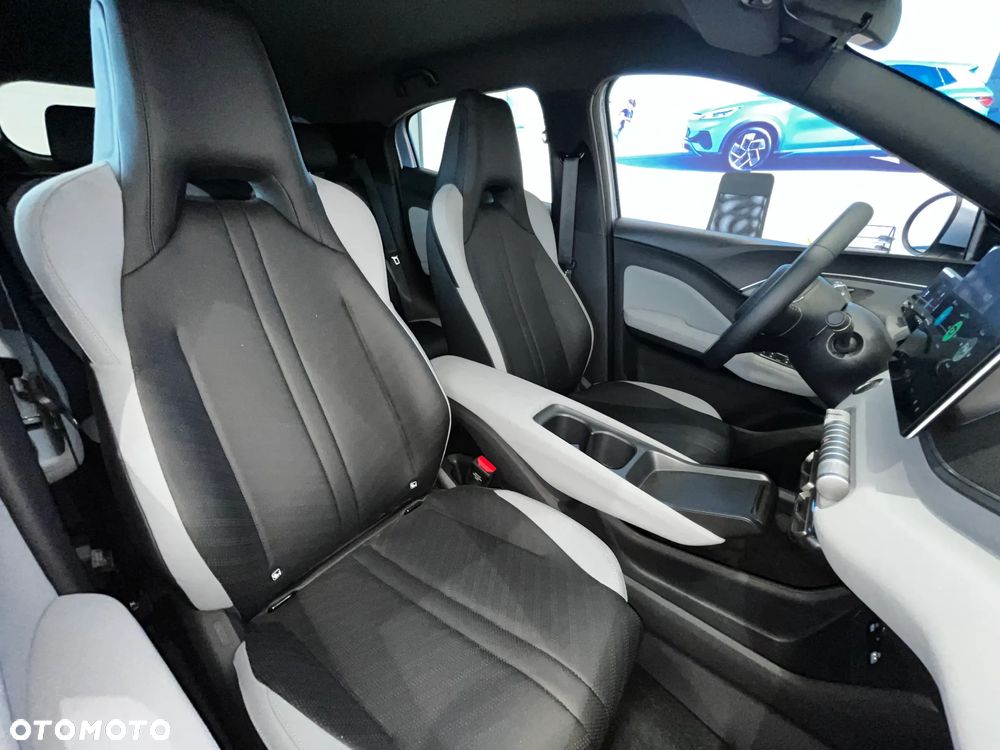 BYD Dolphin Surf 43.2kWh Boost - 34