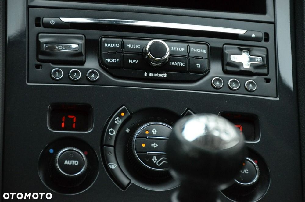 Peugeot 5008 - 36