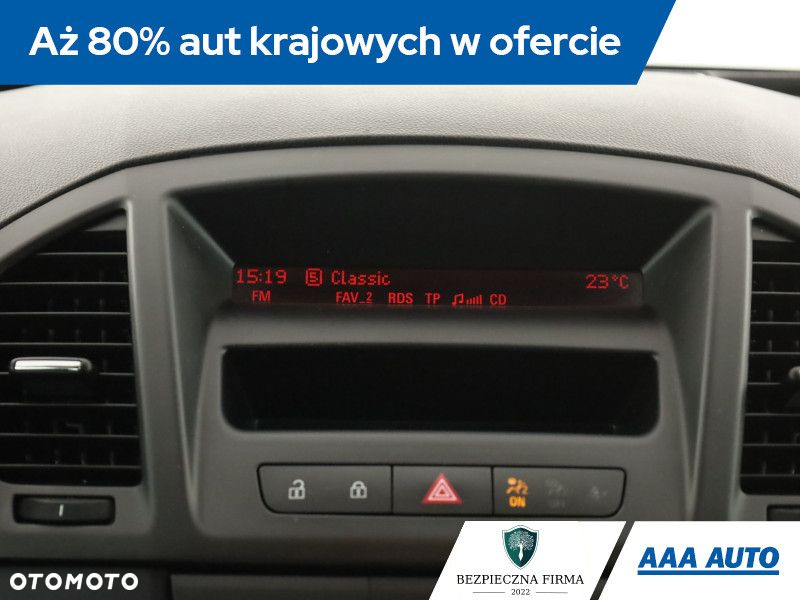 Opel Insignia - 10