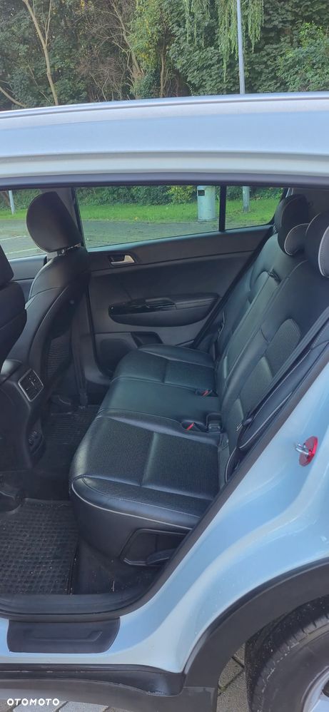 Kia Sportage 1.6 GDI L Business Line Plus 2WD - 9