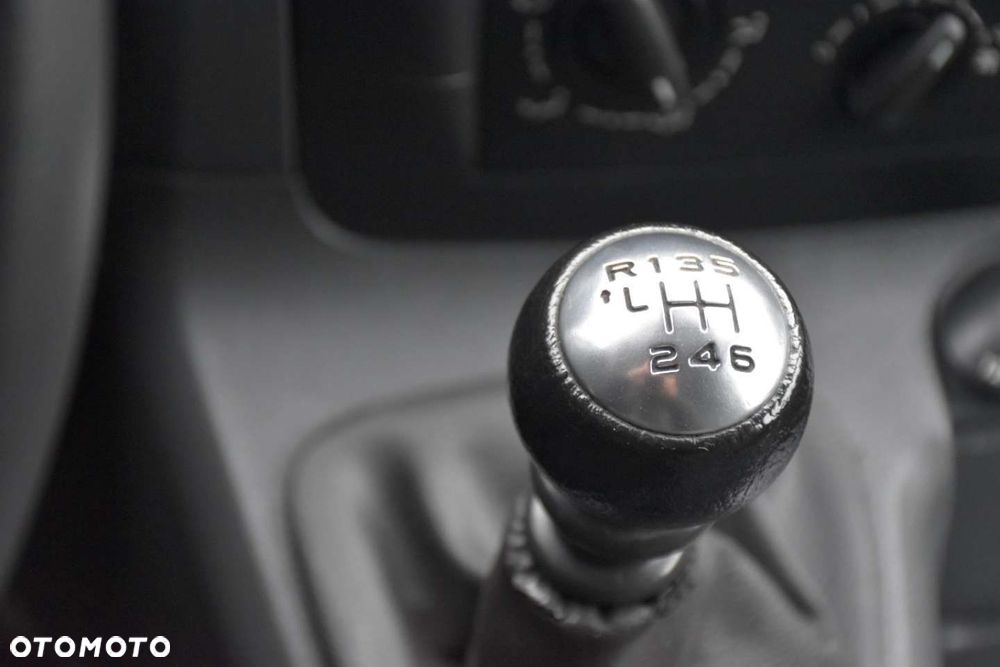 Peugeot Expert - 17