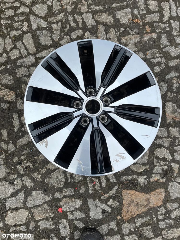 VW Teresina Multivan California T5 T6 Transporter 8J 18 ET 50 7LA601025D 5x120 - 1